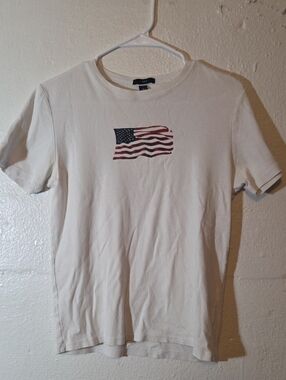 GAP White Short-Sleeve Crewneck Tee with American Flag Graphic Womens XL